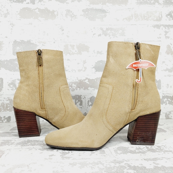 NEW Blondo Women's Sadie Waterproof Tan Suede Ankle Booties I624 - Picture 5 of 13